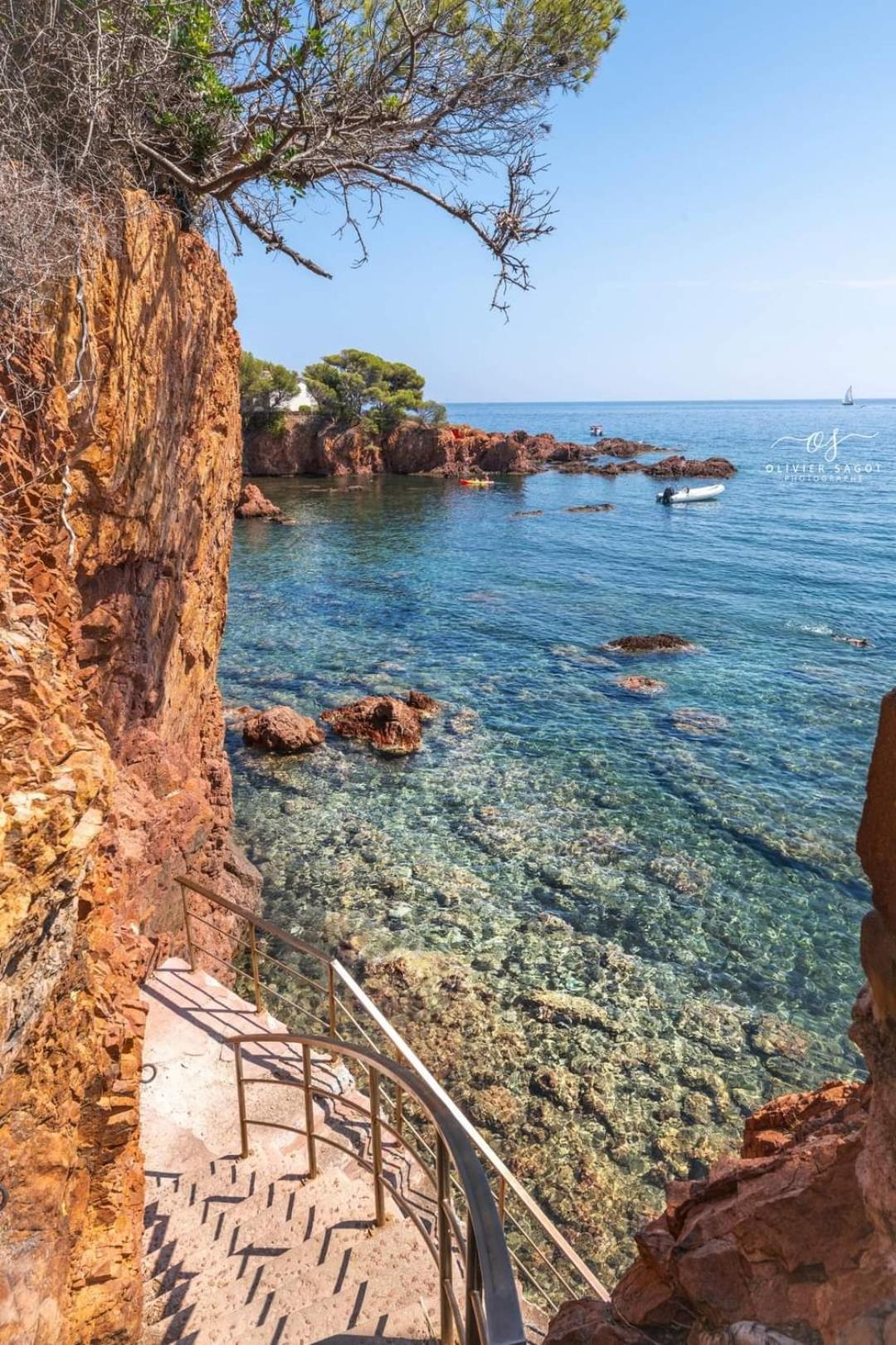 Saint-Raphaël Petit Paradis Vue Mer- Plage Et Calanques A 3 Mn מראה חיצוני תמונה